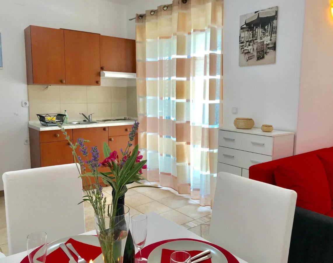 Apartment Pepa Стариград-Паклениця Екстер'єр фото