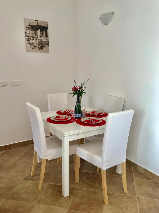 Apartment Pepa Стариград-Паклениця Екстер'єр фото